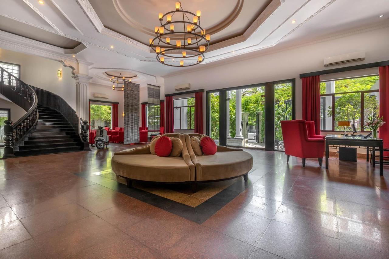 White Mansion 白色公馆 Hotel Phnom Penh Exterior foto