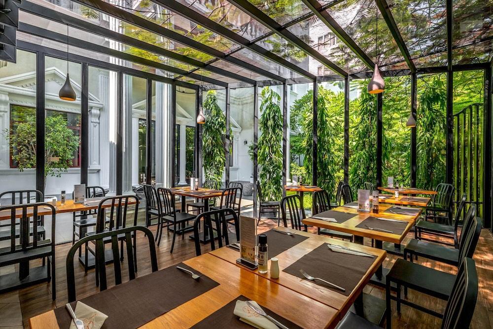 White Mansion 白色公馆 Hotel Phnom Penh Exterior foto