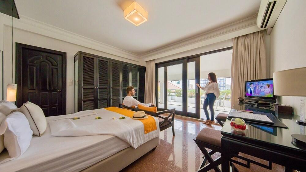 White Mansion 白色公馆 Hotel Phnom Penh Exterior foto