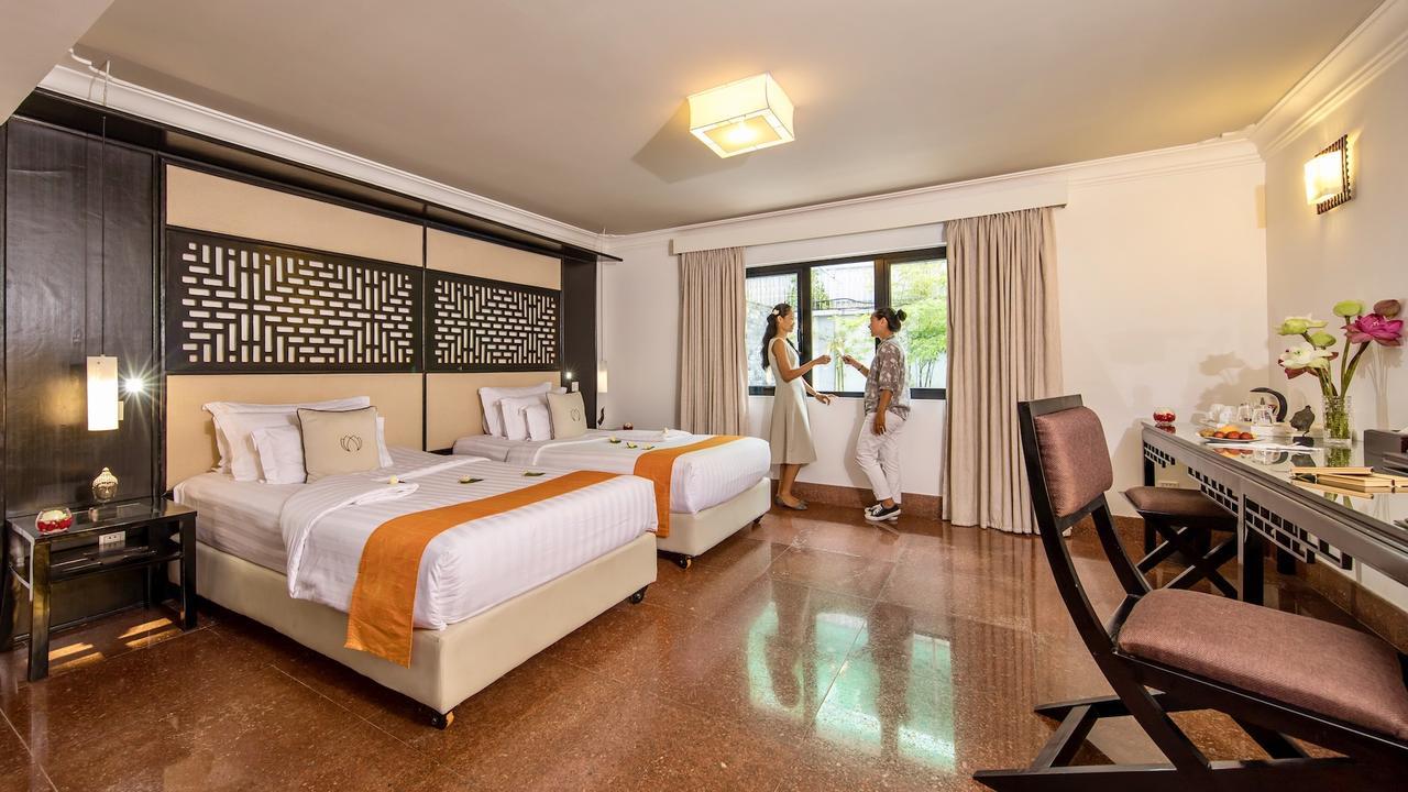 White Mansion 白色公馆 Hotel Phnom Penh Exterior foto
