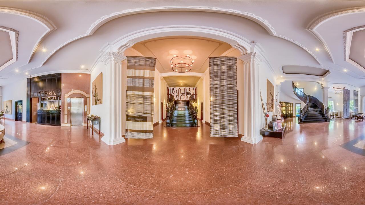 White Mansion 白色公馆 Hotel Phnom Penh Exterior foto